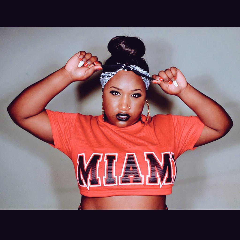 TheHairMaverick's tweet photo. #WCW @mrethncute &amp; Chloe http://t.co/FyvxBrBpCu
