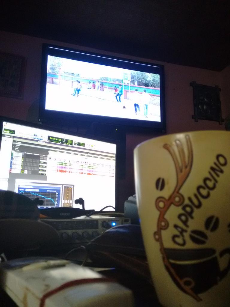thevishnumishra's tweet image. #postproduction #sound #Protool #studio #SoundProof #workmode #Monsoon #coffeeneeded