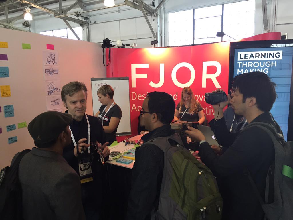 prntscreen's tweet image. Visit the @fjord makeshop at #SolidCon where we are exploring #zeroUI and learning throught making.