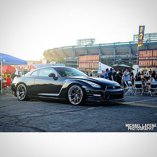 InfinitiAgora's tweet image. Last pic of it being black before the color change #stayTuned #rolotech #carwrap #gtr #angelsstadium #skyline #skyl…