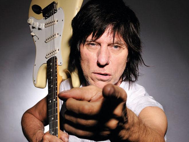Happy Birthday Jeff Beck Kicks off 3 Ways at 3 