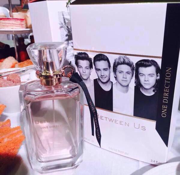 aydanyaqubova's tweet photo. Yeni bişey bak zayn kokusu felan yok -,- http://t.co/GdA5Mc3h39