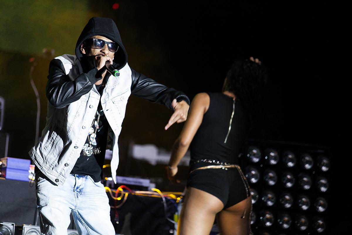 largeupdotcom's tweet photo. Colombia is experiencing a dancehall revolución. Here's how it got started + how it's growing: http://t.co/STn940xbRY http://t.co/objor55ZMp