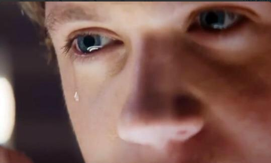 IvanaStyles17's tweet photo. RT IF YOU THINK THESE IS SO BEAUTIFUL #1Dfragrance http://t.co/S63WHuxGty