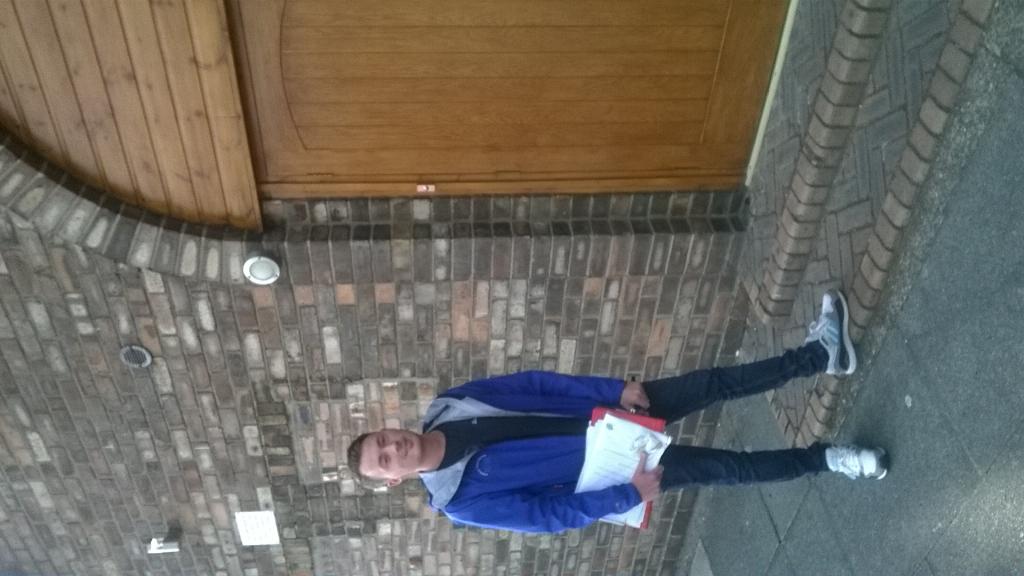 maxellisKYM's tweet photo. Out doing consultation with the young people of Northwood for #BigLocal with @KnowsleyYAs @KnowsleyYM http://t.co/OwSn8DlAVy