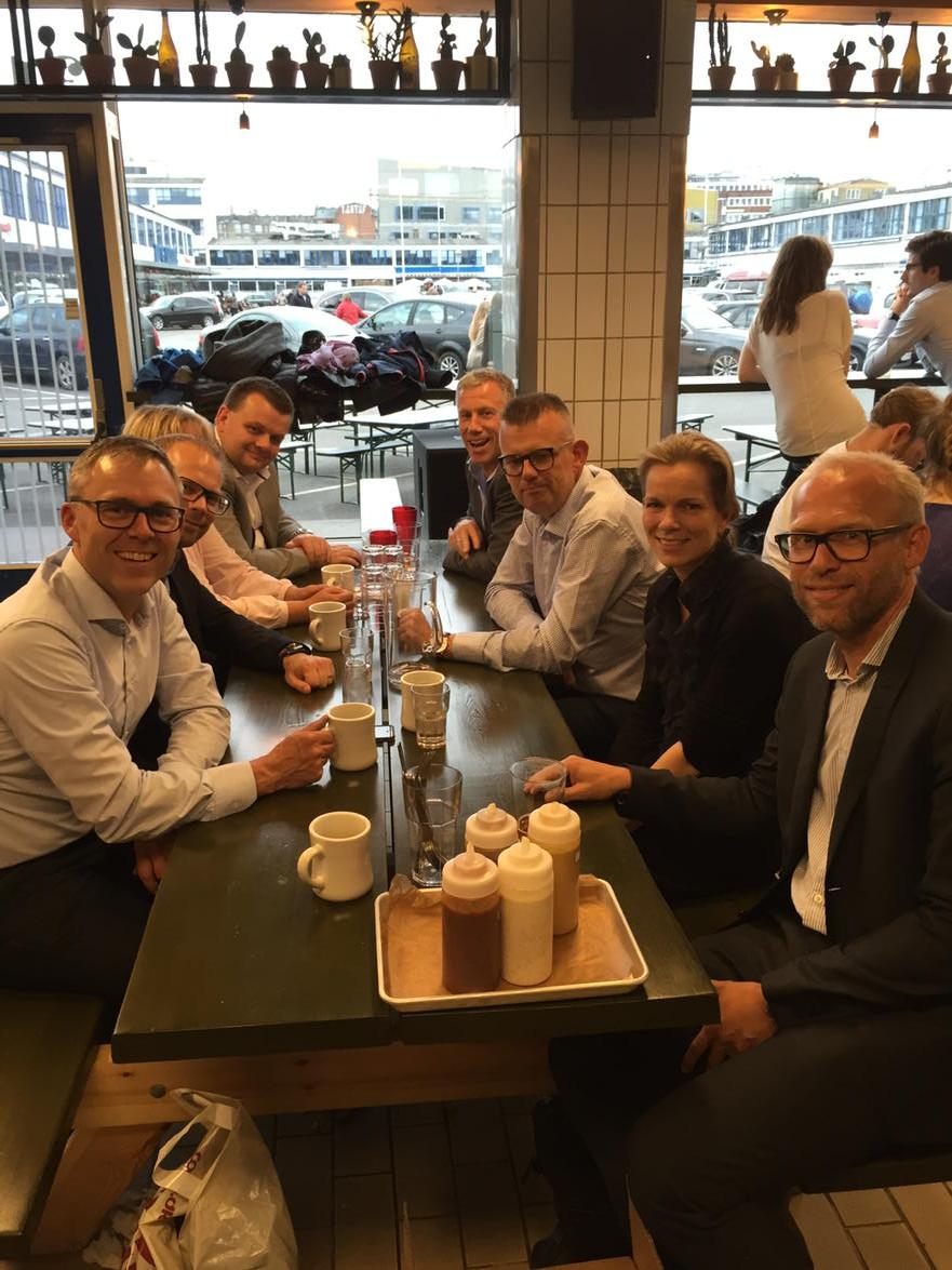 JUggerhoj's tweet photo. Afskedsmiddag med Michael Løve. Tak for et godt samarbejde og lykke til i UK. #Coop #SammenOmBedreMad http://t.co/J69r6Cv9es