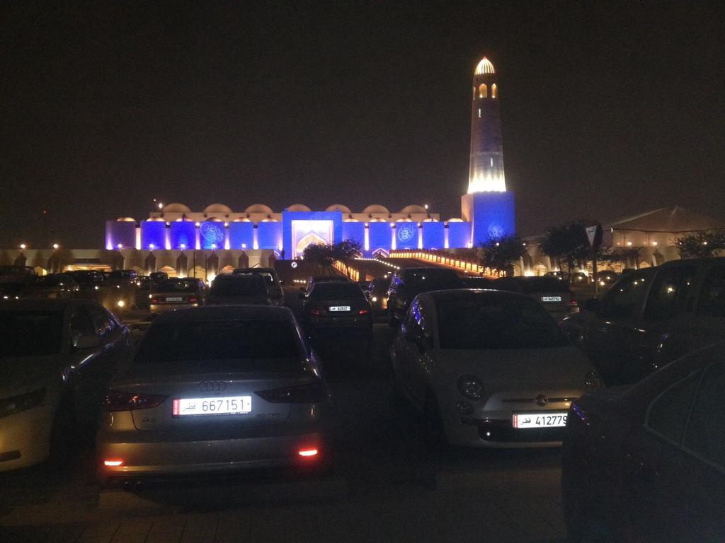 feqa's tweet photo. #Qatar #statemasjid http://t.co/7zfm0Vue8v