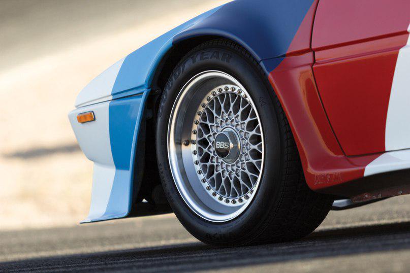 MagnificentCar's tweet photo. Amazing BMW M1 (E26)😍 http://t.co/6MNVWkM4WN