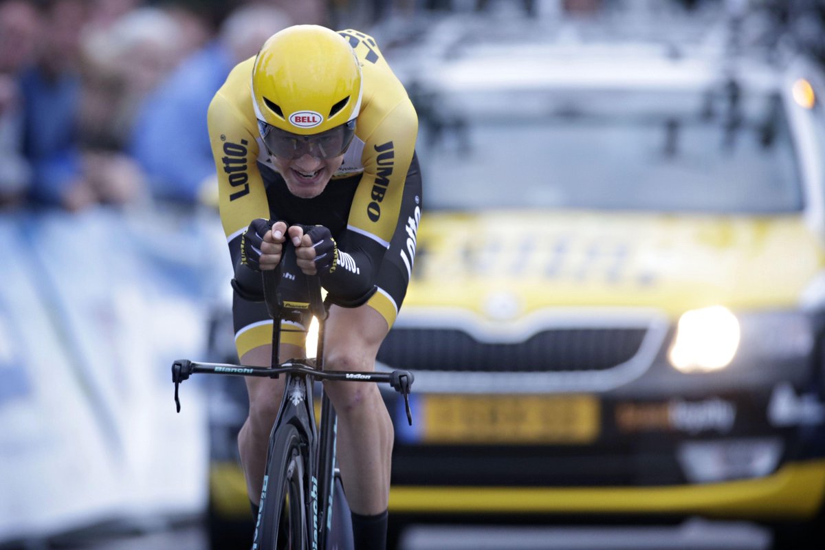 Hij is #kampioen tijdrijden in Nederland: <a href="/W1lcokelderman/">Wilco Kelderman</a>! Feliciteer Wilco met een RT!