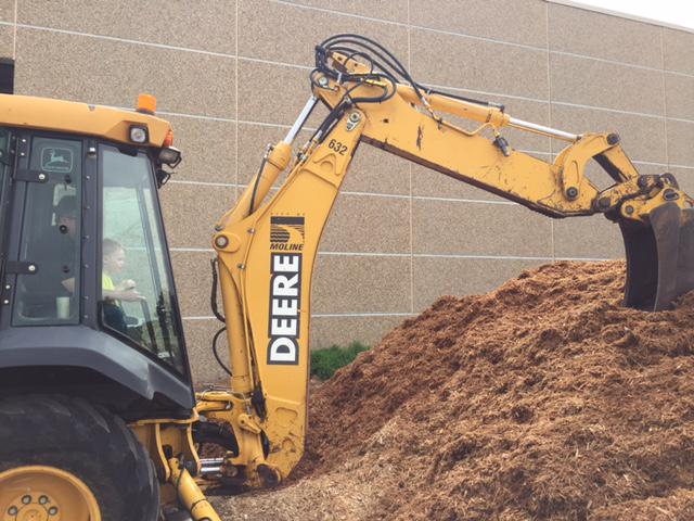 A10: Working a “digger” @CityofMoline’s “Touch A Truck” event #PBSKIDSLearn