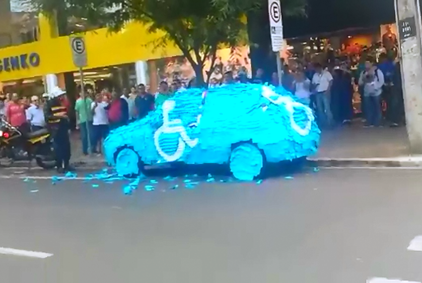 Embedded image permalink