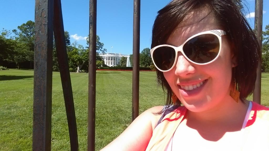 LaChatChic1323's tweet photo. Hey @POTUS! In town for the #AFSPForum15. Hope our efforts for mental health come across your desk! #EndSuicide http://t.co/WIPdUaYcTr