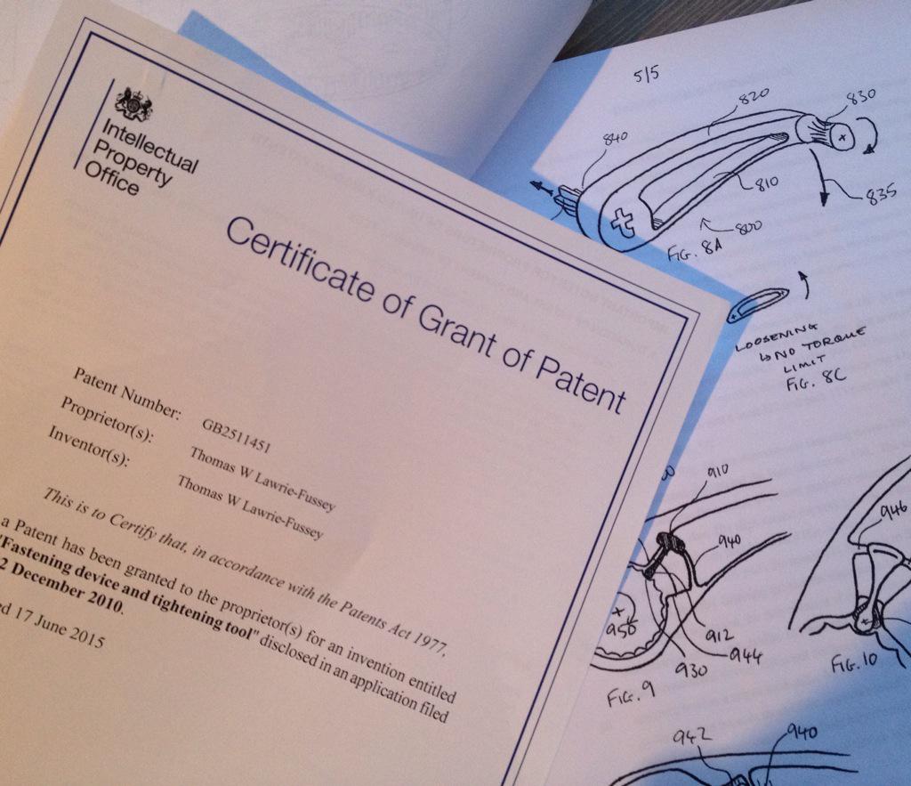 TomFussey's tweet photo. 5 years in the making. Our 2nd GB Patent now granted- a clever new take on the common screwdriver. http://t.co/DZUdUvX4AP