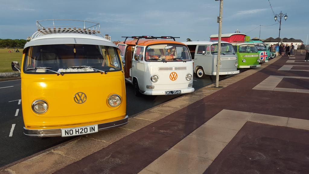 Vwmonkeys's tweet photo. #vwlife #vwlove #vwmonkeys #vw #volkswagen #camper #campervan #southsea @splittywedding @jellymoose69 @Lj1jellybean http://t.co/GpniuV7Rvv