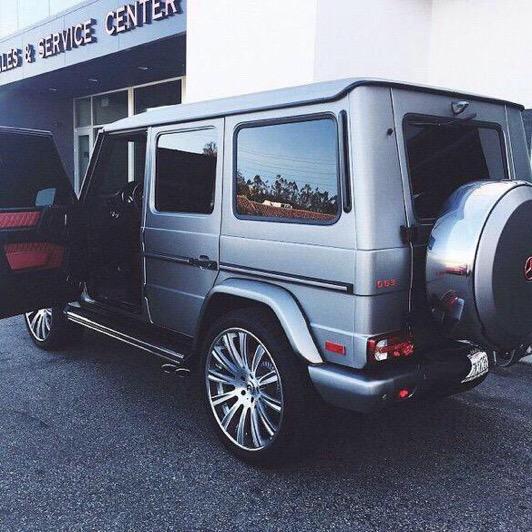 EXSPENSlVE's tweet photo. G63 http://t.co/L1RQYJ61Ck