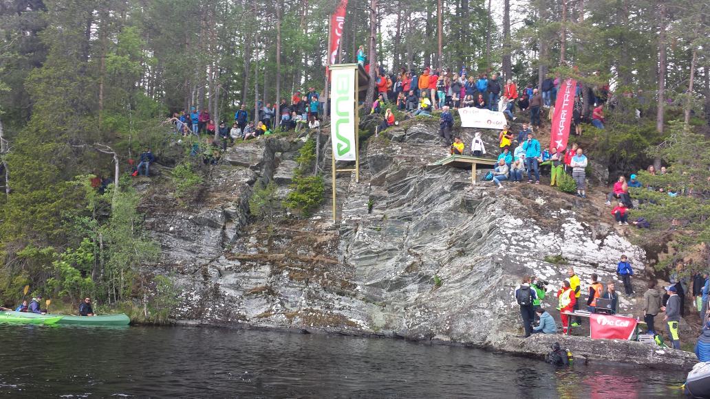 9LivNorge's tweet photo. 9liv på veko 2015; dødsing fra 11 meter. ��n hjernerystelse,men klar for mer i mårra! GOOD TIMES @Ekstremsportvko http://t.co/RqFfawEFYE