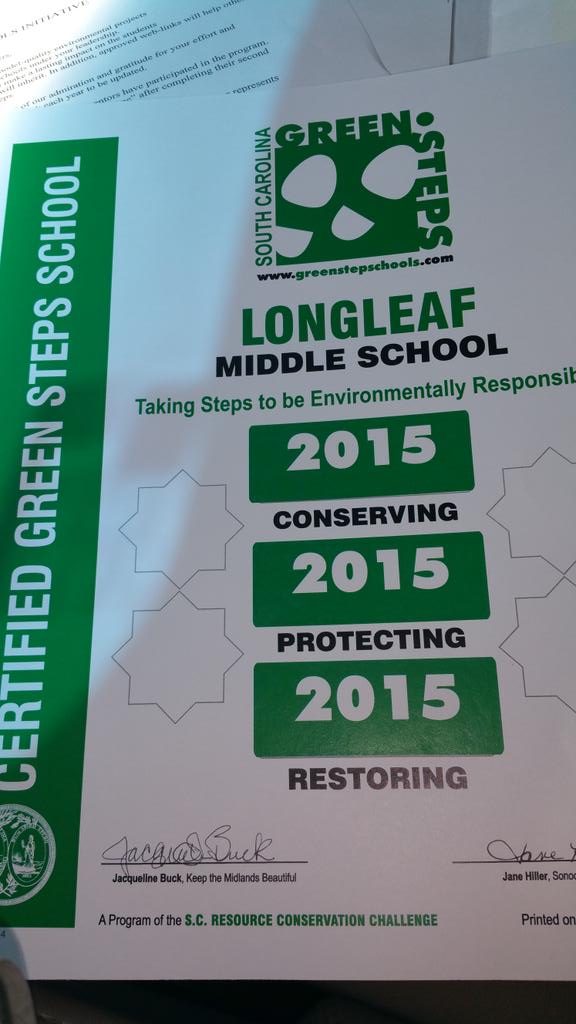 ZooBotLMS's tweet image. Officially Green Steps certified school!!!! 
#zoobot #lmsleap @LongleafMiddle @RichlandTwo