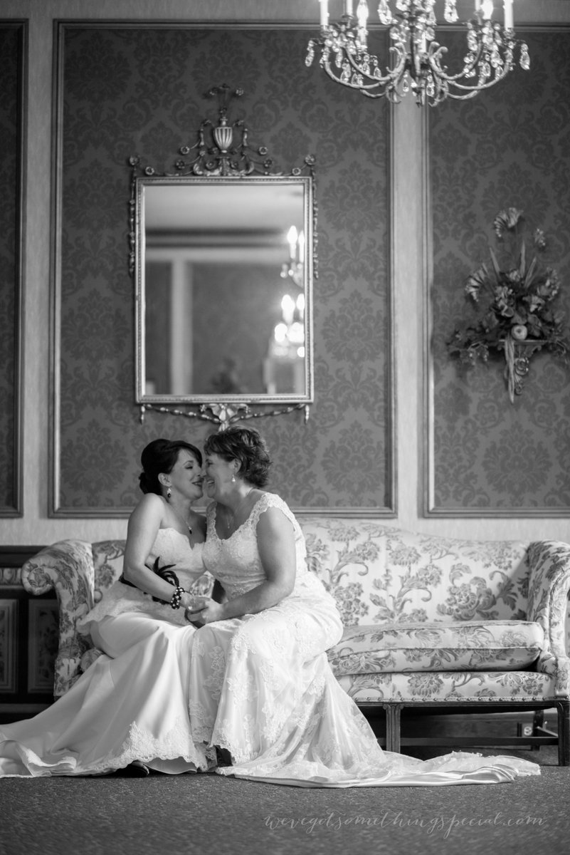 ThreeEightPhoto's tweet image. Go check out C+B's gorgeous #wedding sneak peek!
#WeddingWednesday #LoveIsLove #SameLove #IDo
wevegotsomethingspecial.com/blog/2015/6/ca…