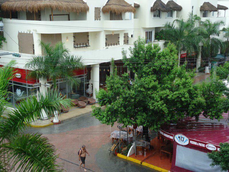 ConciergeRMaya's tweet photo. Hermoso Penthouse en el corazón de la nueva 5a en #PlayaDelCarmen pregunta por disponibilidad $175 dlsxnoche http://t.co/ER10RivMMq