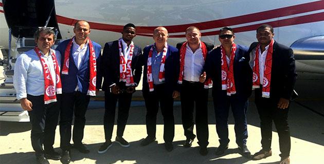elheraldoco's tweet photo. Samuel Eto'o jugará en el fútbol turco http://t.co/9q20Tys1xz http://t.co/YRF1V6Cp7w