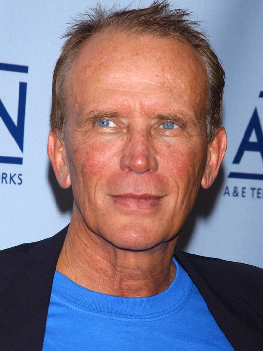 Happy 68th Birthday to Peter Weller!      
