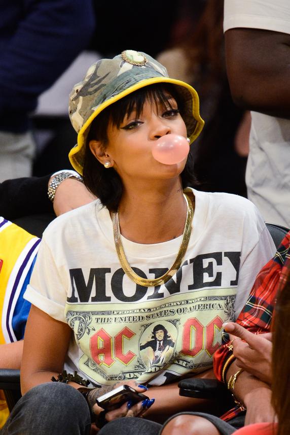 Steevebootyy's tweet photo. #Rihanna  #bienbon😍😍🙈🙈🔞 http://t.co/EISEbH0m9Z