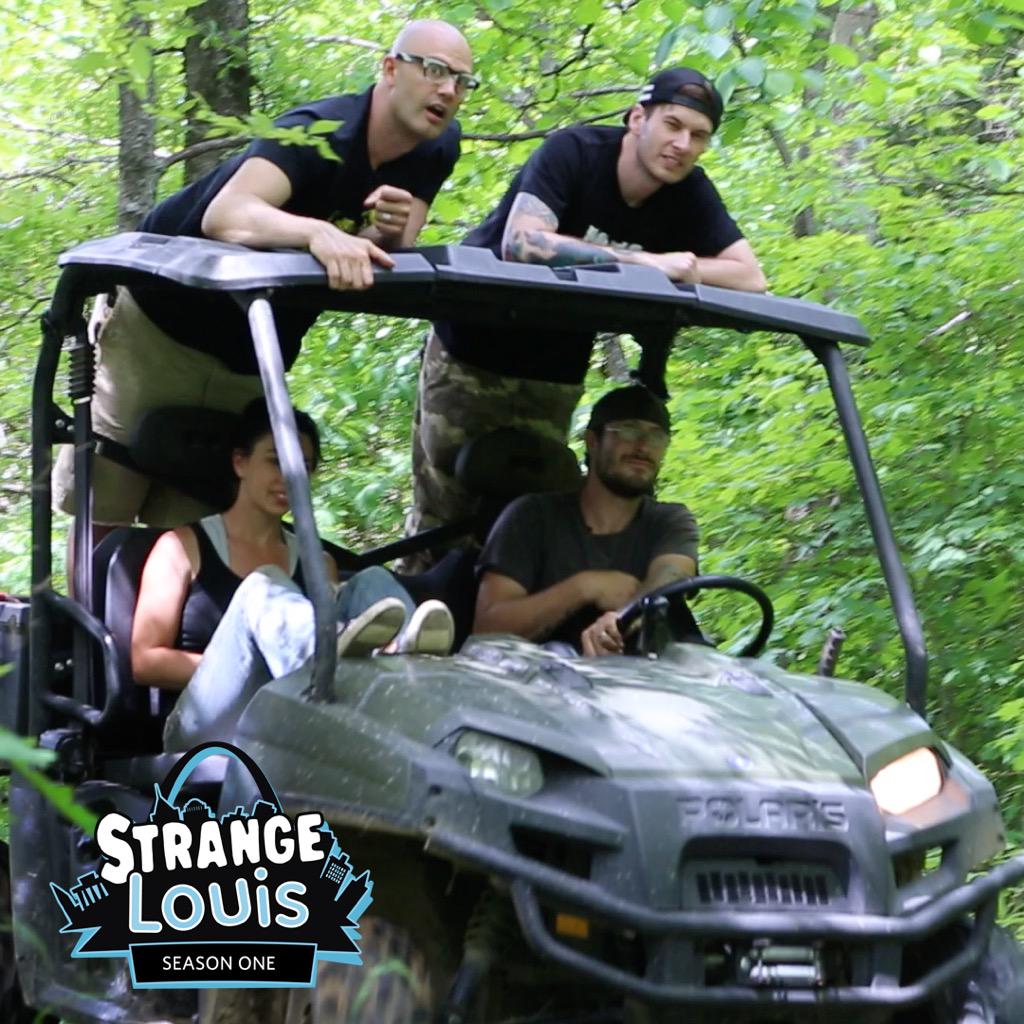 strangedonuts's tweet photo. STRANGE LOUIS SEASON ONE TRAILER 9PM http://t.co/eVOYpF8ivR