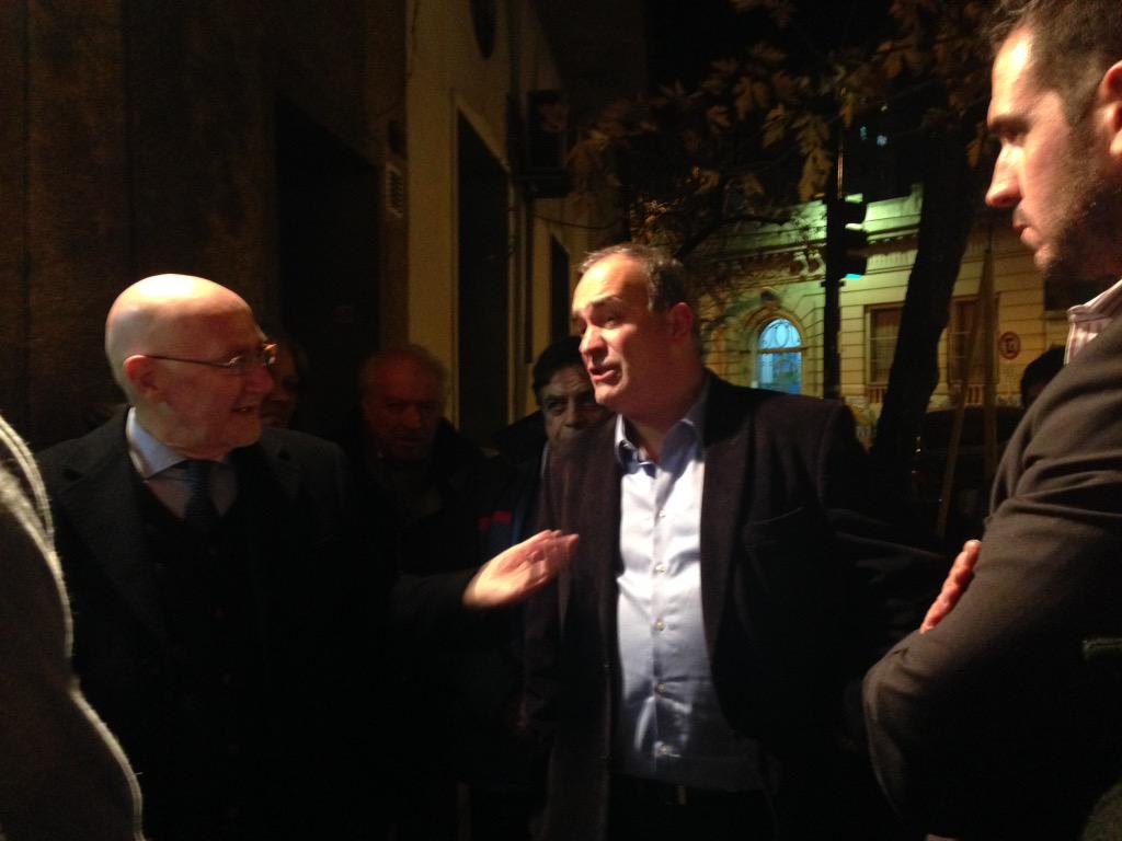 edumacchiavelli's tweet photo. Inauguramos el local #ProPDP en Cabrera 4115, Palermo, con @omoscariello, @maxicorach y @JManuelbensusan http://t.co/QYLPGA5kXd