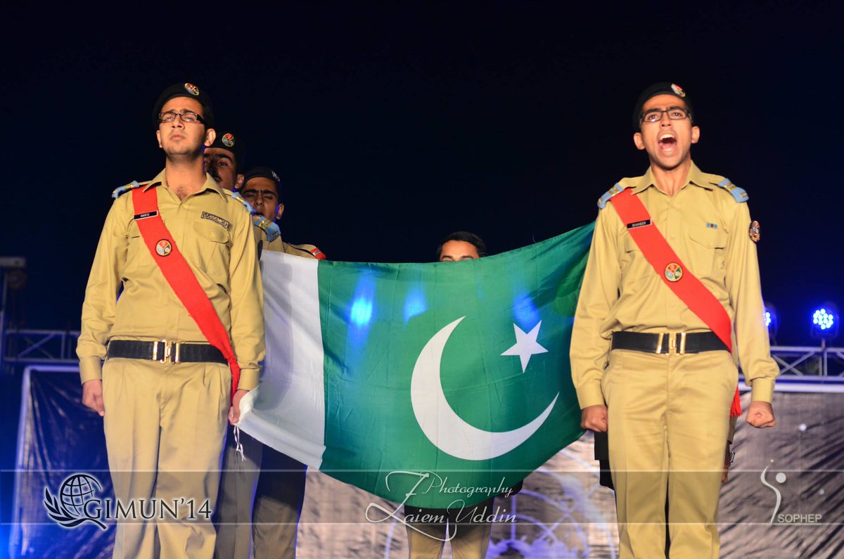 msultan_network's tweet image. A glimpse of the cultural cabaret GIMUN '14