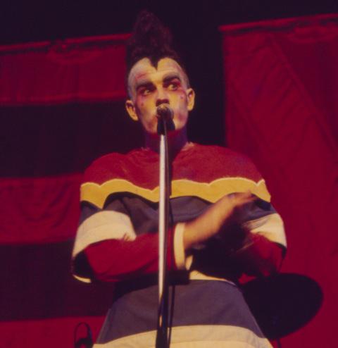 Happy Birthday Tim Finn from all the Frenz. 
