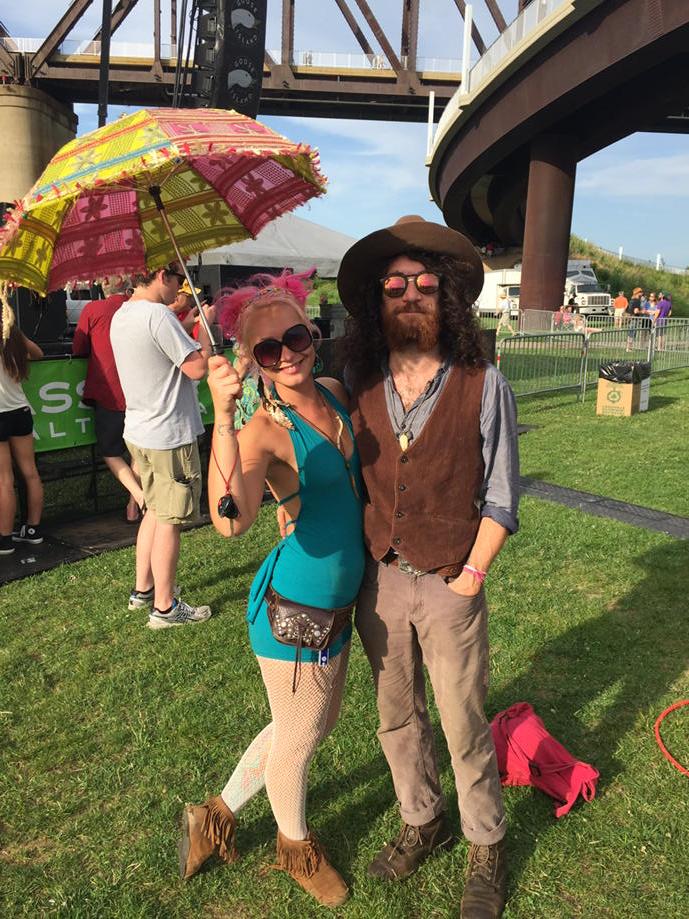 @waterfrontwednesday .... Cutest couple yet