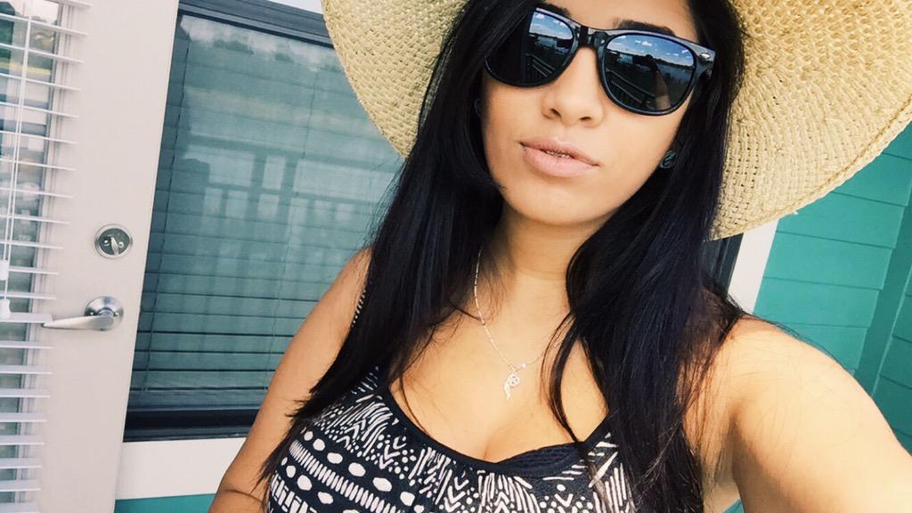 Mahy16's tweet image. #fashion #blogger #futureblogger