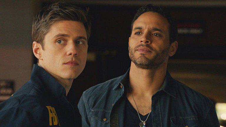 THR's tweet photo. #Graceland Star Aaron Tveit: Mike "Will Be Around" in Season 3 http://t.co/A2aD9M5TsK http://t.co/D4z0WDQRvV