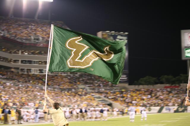 ucf_problems's tweet photo. This flag offends me. http://t.co/BhSB4HFwiA