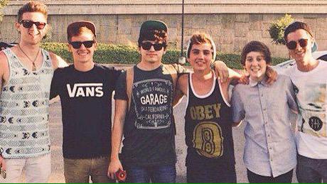 SENTIMENTSIVAN's tweet photo. the first 6/6 m&amp;g #O2LFOREVER #o2lmemories #CONGRATSO2LON3MILLION http://t.co/1NMgJDDSsD