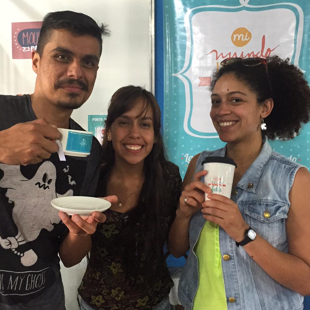 mimundohappyve's tweet photo. Sigue llegando #GenteHappy a nuestro Stand en #Filu2015 #ULA #Merida #FILUMerida http://t.co/T0rlFPcWAq