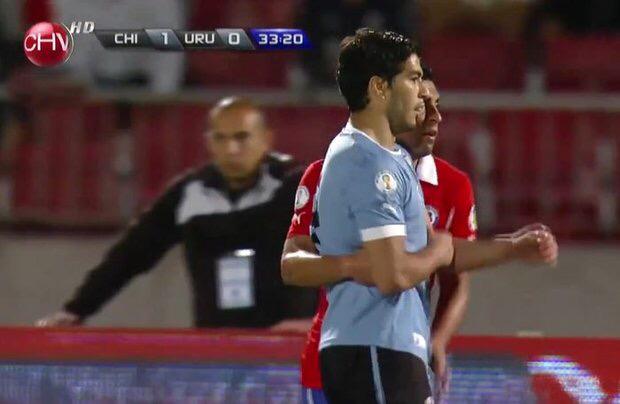 Niconunez82's tweet photo. Está claro que a este muchacho Jara le gustan los delanteros uruguayos. http://t.co/fMf0QtwP9A