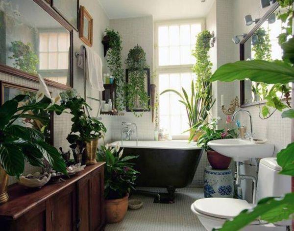 Love this bathroom great inspiration for my bathroom redo! Mine will have more windows and skylights<a href="/tag/lqsa"class="tags"><span>#lqsa</span></a>
