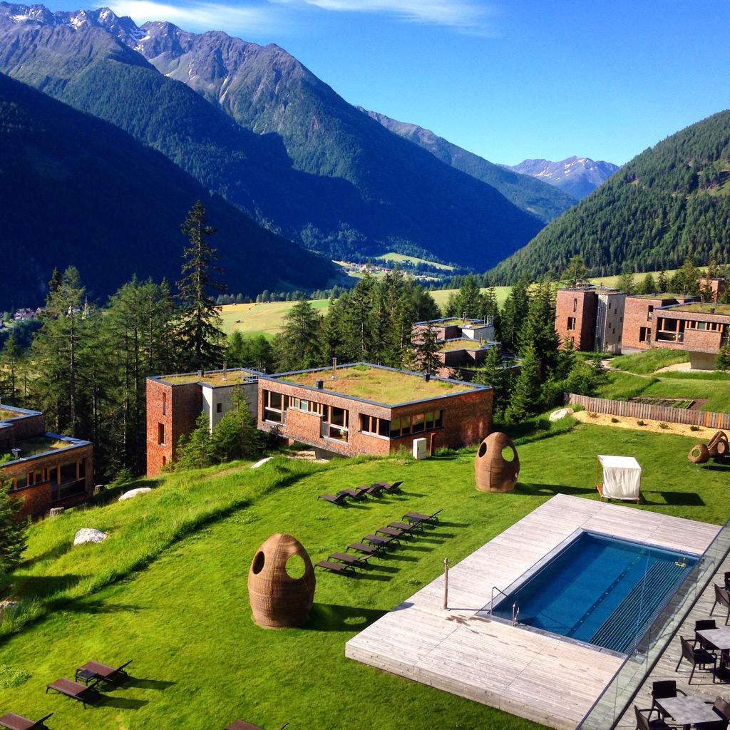 jsalps's tweet image. Wachwerden im #Gradonna ist schön. #Kals #Osttirol