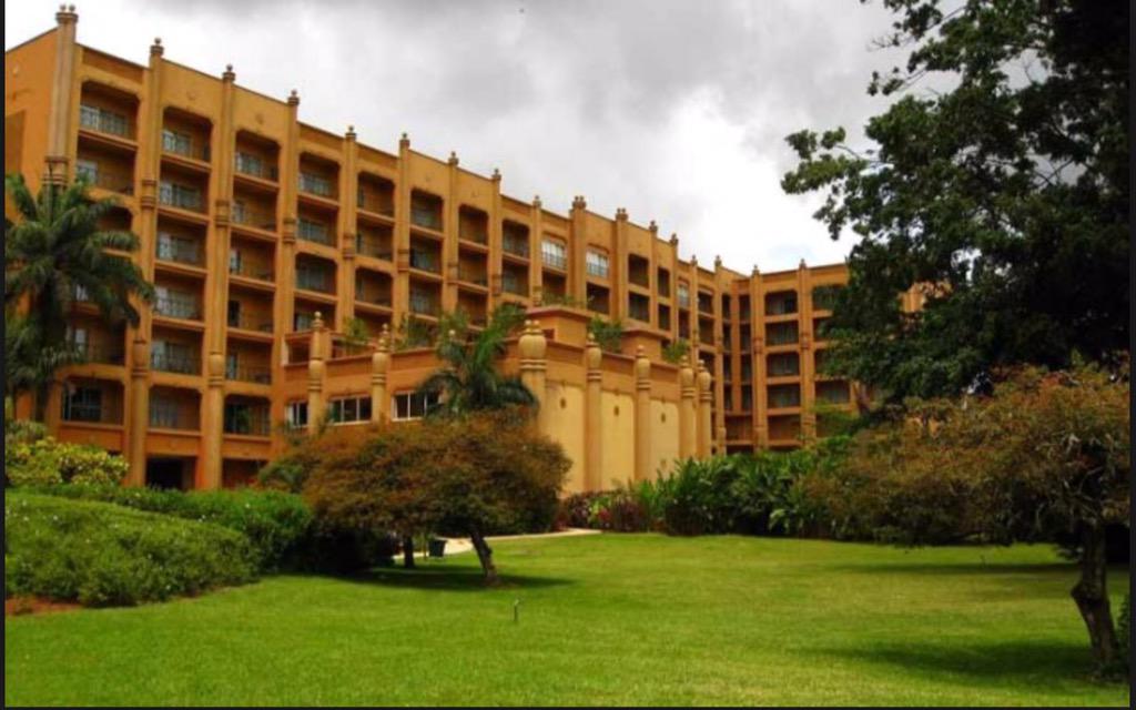 kampalaserena's tweet photo. If you don't see your self as a winner, then you cannot perform as one. #SerenaWTA #TheAfricaTheMediaNeverShowsYou http://t.co/ZgTK77WiAp