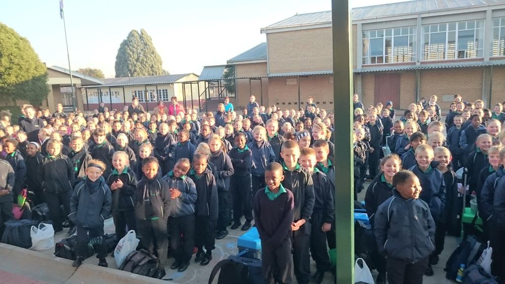 GSkole's tweet photo. Laerskool Du Preez van Wyk dankie vir die ontvangs! @afriforum @afriforumjeug http://t.co/E95g7FTev5