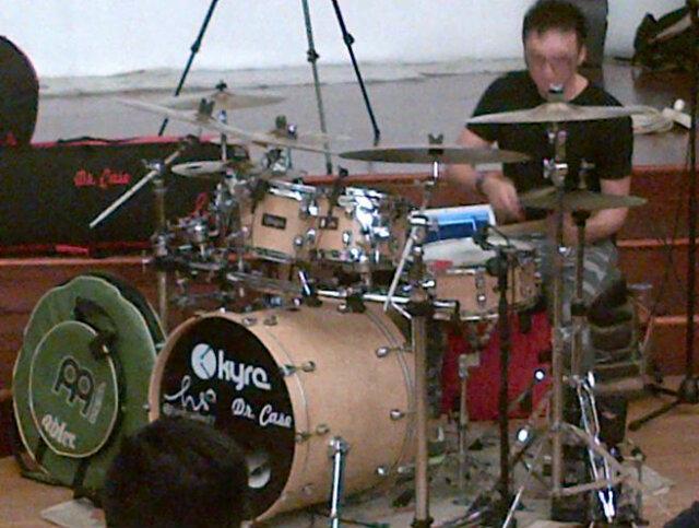 Keping DVD akan ditanda tgn oleh <a href="/HandySalim17/">Handy salim</a>. Batch 2 nanti harga akn lbh mahal dan tdk ditanda tgn lho :)