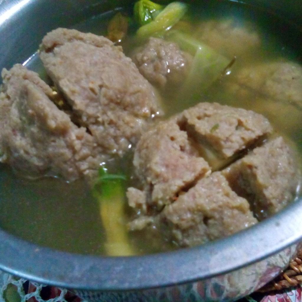 FoodSarana's tweet photo. #meat #meatball #Foodiechats #food #foodie #FoodFightHunger http://t.co/IXVsWgEWZu