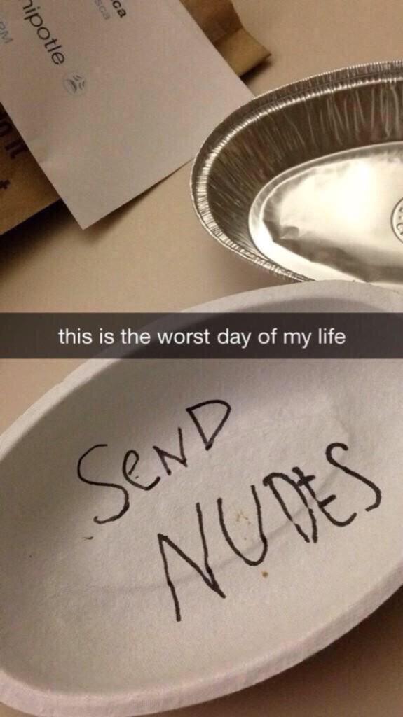 MeninistTweet's tweet photo. Lmaooo http://t.co/rJM8FGhXg1