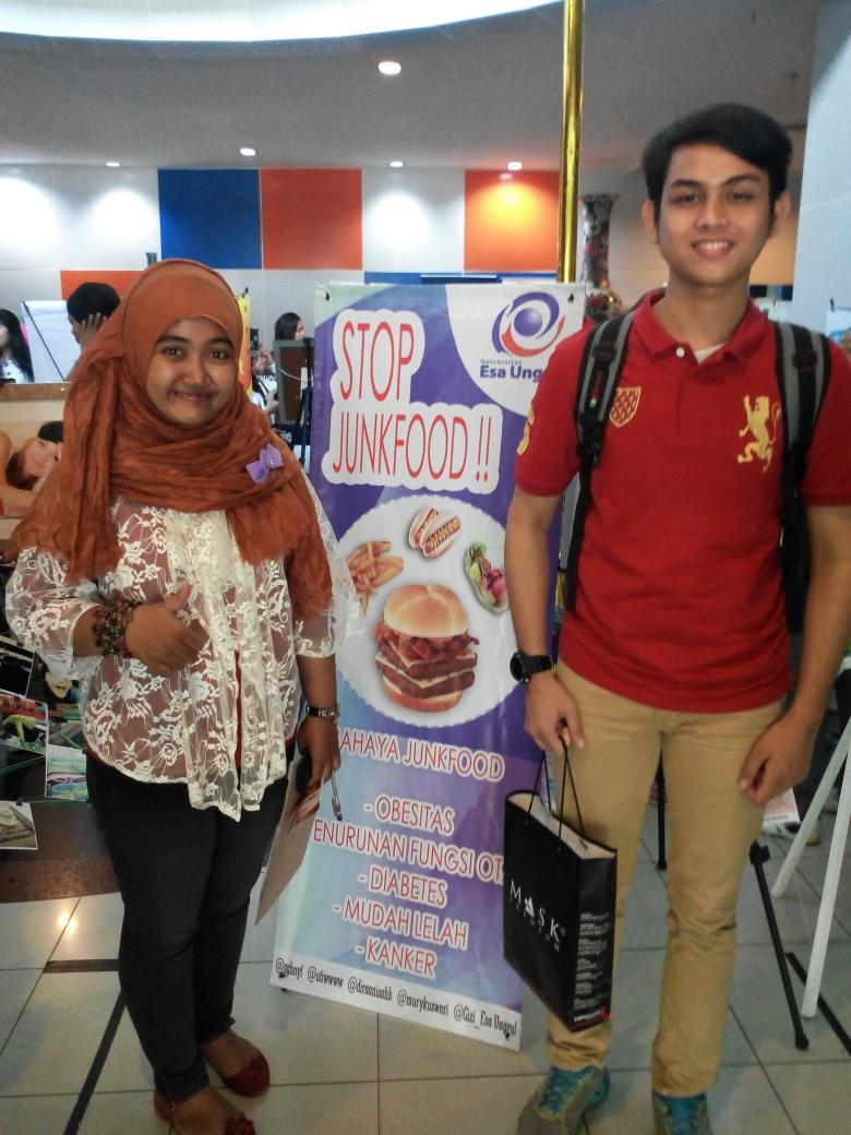 Terima kasih sudah mampir di stand junk food <a href="/murykuswari/">Avery</a> <a href="/Gizi_EsaUnggul/">Gizi Esa Unggul</a> <a href="/diraanisahb/">R.Dira Anisah Brata</a> <a href="/utiwwww/">Putri Eka Wardani</a> #gallerygizi