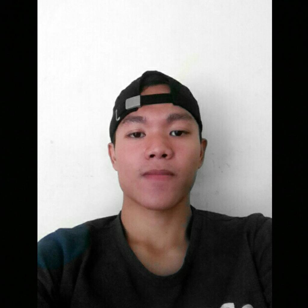 andrewrizkys's tweet photo. WakeUp http://t.co/waxw38L23O