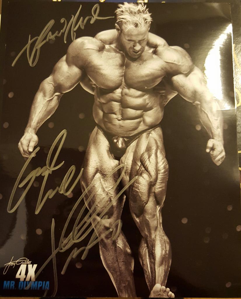 JoeyDones7's tweet image. I want 2 give a special thanks to @mrojaycutler for his autograph personally. I am a huge fan he is 1 of my idols