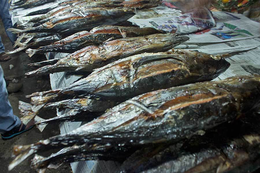 Ikan Asap, Oleh-oleh Nikmat Khas Jayapura detik.id/Vk2LgD