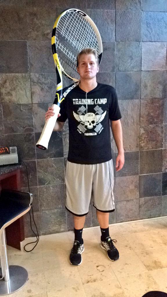 matt_anderson44's tweet photo. "Bro take a pic of me with this tennis racket" - @NChargeCharles http://t.co/Tt2YgFRHTF