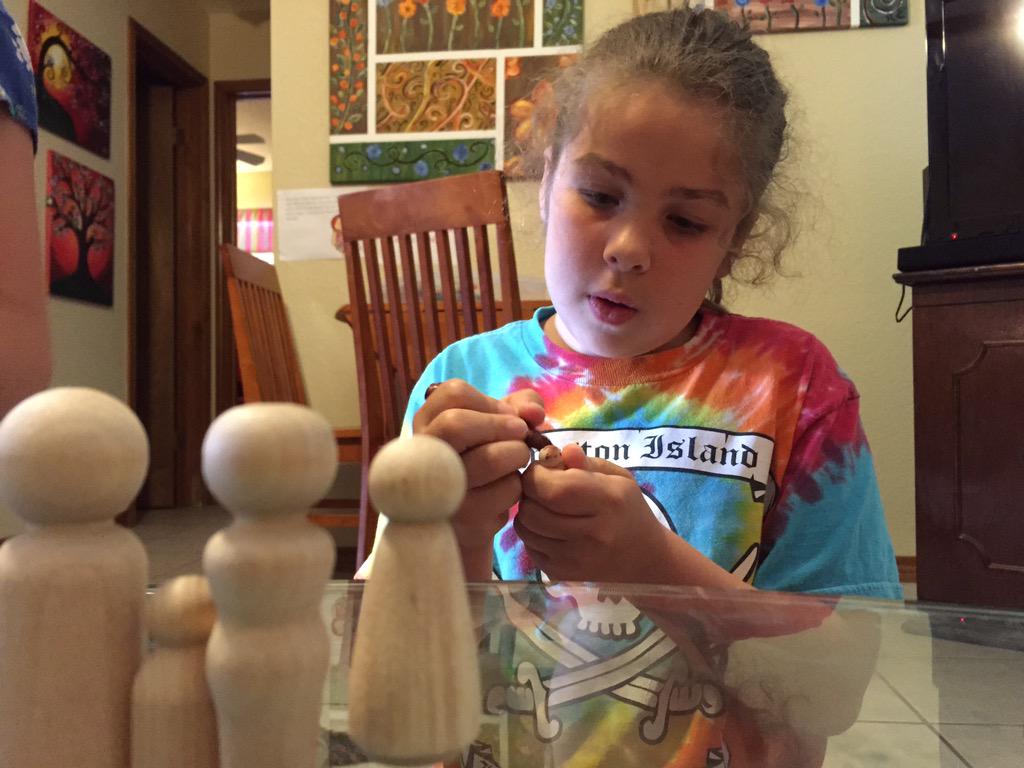 spacejones76's tweet photo. Love her concentration. http://t.co/yjiqdUZGaO